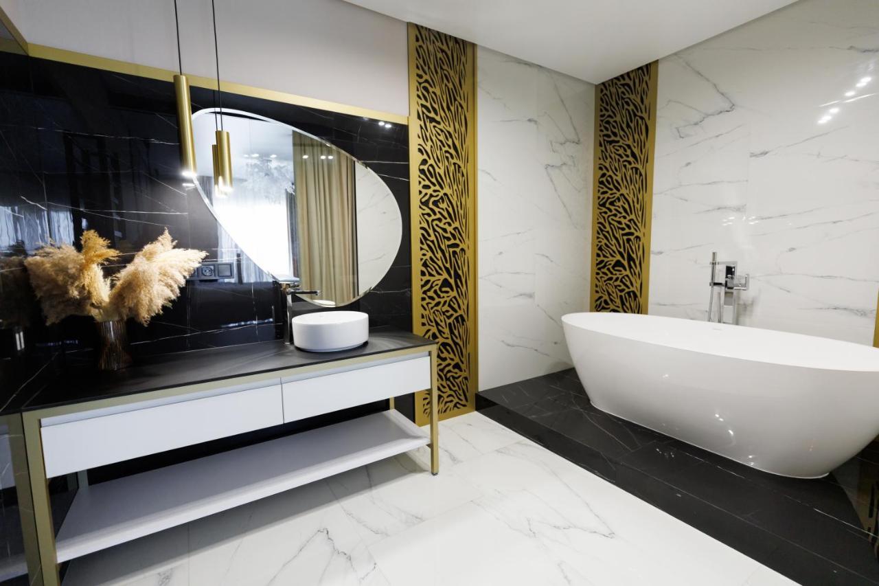 Villa Grey Hotel Duliby Bagian luar foto